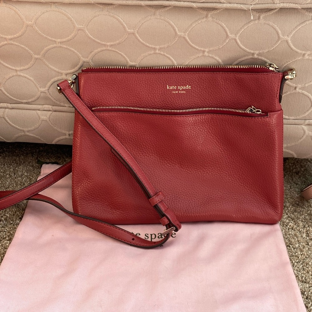 Red rouge Kate Spade crossbody